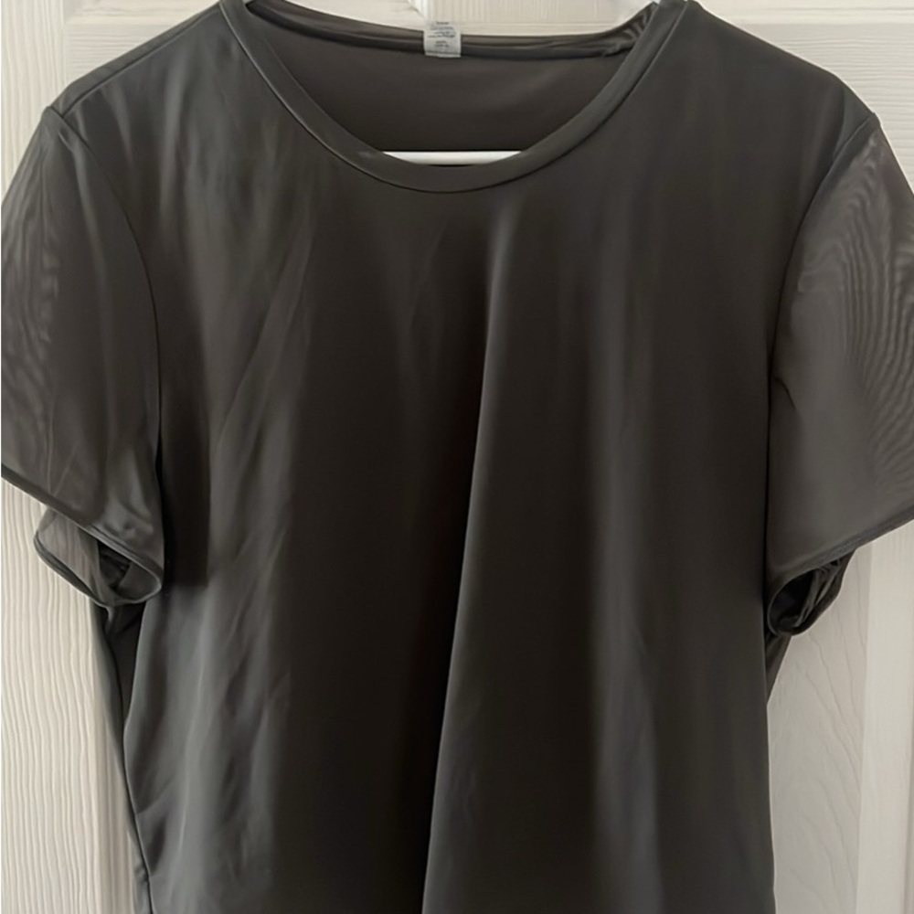Elegant Charcoal Women's Short Sleeve Top